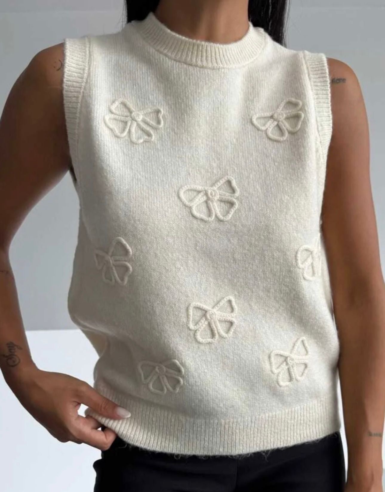 Beatriz Sweater Vest